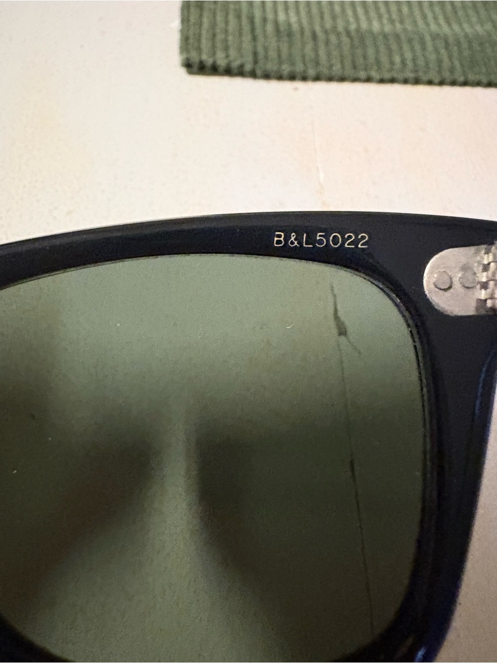 Vintage Ray Ban Wayfarer B&L sunglasses black B&L5022 - Gem